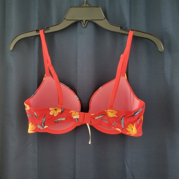 34C VS PINK wear everywhere T-shirt bra - Picture 3 of 3